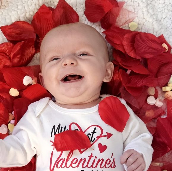 Meet your Posher, Gretchen - Picture 2 of 2